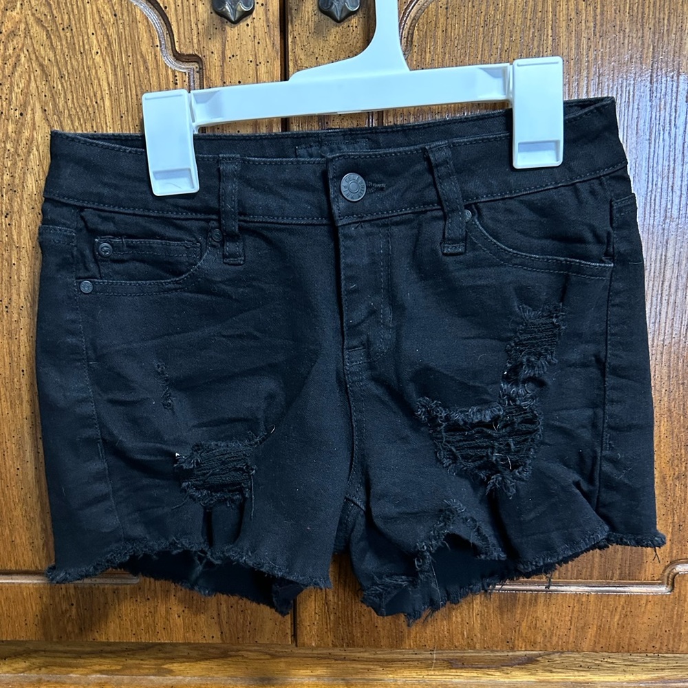 Celebrity Pink black jean shorts